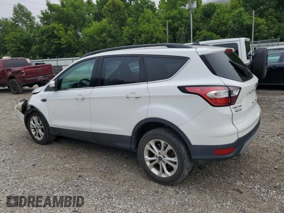 ✅ 2018 Ford Escape SE • VIN: 1FMCU9GD3JUB51645 • Лот: 64839835. Опубліковано раніше на Copart з пробігом 65 697 миль. Безкоштовний доступ до архіву аукціонних продажів зі США та докладний звіт про історію автомобіля на DreamBid. Зображення 2.