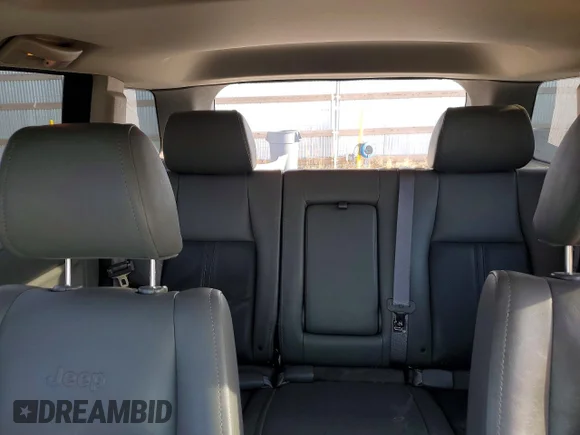 ✅ 2005 Jeep Grand Cherokee Limited • VIN: 1J4HR58215C532630 • Lot: 77389835. Wystawiony na Copart z przebiegiem 113 011 mil. Bezpłatny archiwum sprzedaży aukcyjnych z USA i szczegółowy raport historii pojazdu na DreamBid. Zdjęcie 10.