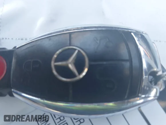 ✅ 2010 Mercedes-Benz S 550 • VIN: WDDNG7BB9AA346042 • Lot: 44602626. Wystawiony na IAAI z przebiegiem 73 016 mil. Bezpłatny archiwum sprzedaży aukcyjnych z USA i szczegółowy raport historii pojazdu na DreamBid. Zdjęcie 11.
