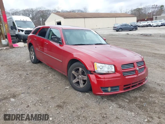 ✅ 2008 Dodge Magnum SXT • VIN: 2D4FV37V98H257778 • Lot: 43780224. Wystawiony na IAAI z przebiegiem 256 804 mil. Bezpłatny archiwum sprzedaży aukcyjnych z USA i szczegółowy raport historii pojazdu na DreamBid. Zdjęcie 1.