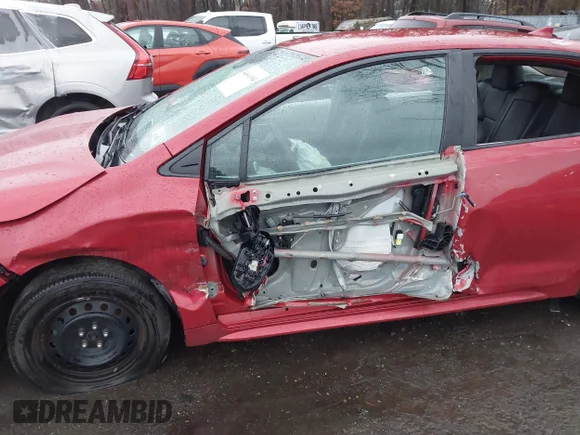 ✅ 2021 Toyota Corolla LE • VIN: 5YFEPMAE5MP147218 • Lot: 44668004. Wystawiony na IAAI z przebiegiem 108 433 mil. Bezpłatny archiwum sprzedaży aukcyjnych z USA i szczegółowy raport historii pojazdu na DreamBid. Zdjęcie 6.