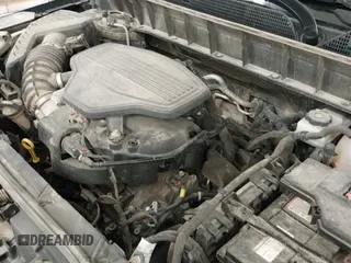 ✅ 2019 GMC Acadia SLT • VIN: 1GKKNWLS2KZ223220 • Лот: 42701206. Опубликован ранее на IAAI с пробегом 83 816 миль. Бесплатный доступ к архиву аукционных продаж из США и подробный отчёт об истории автомобиля на DreamBid. Изображение 19.