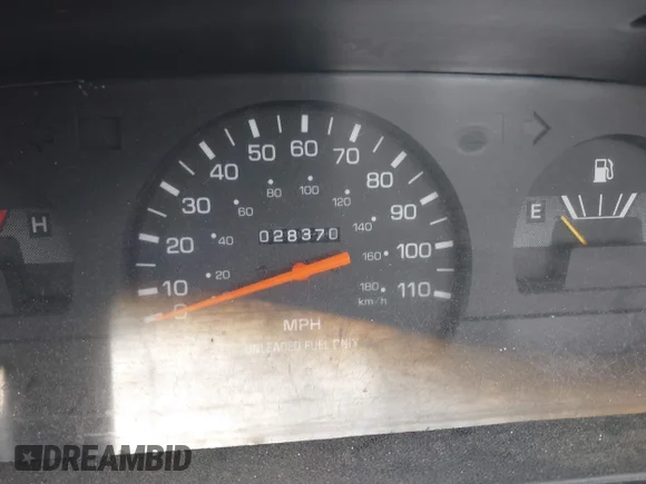 ✅ 1994 Toyota Pickup • VIN: 4TARN81A8RZ277059 • Лот: 41904555. Опубликован ранее на IAAI с пробегом 28 370 миль. Бесплатный доступ к архиву аукционных продаж из США и подробный отчёт об истории автомобиля на DreamBid. Изображение 7.