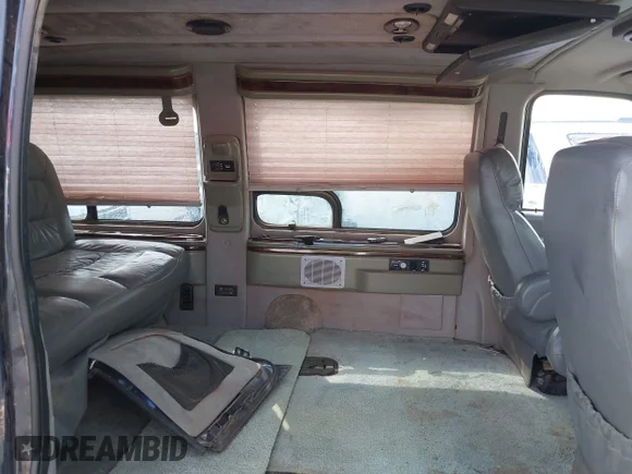 ✅ 2002 Ford Econoline Cargo • VIN: 1FDRE14L52HA94900 • Лот: 43161441. Опубліковано раніше на IAAI з пробігом 207 489 миль. Безкоштовний доступ до архіву аукціонних продажів зі США та докладний звіт про історію автомобіля на DreamBid. Зображення 8.