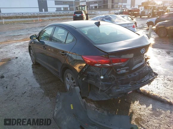 ✅ 2018 Hyundai Elantra Limited • VIN: 5NPD84LFXJH370572 • Lot: 44255616. Wystawiony na IAAI z przebiegiem 109 223 mil. Bezpłatny archiwum sprzedaży aukcyjnych z USA i szczegółowy raport historii pojazdu na DreamBid. Zdjęcie 3.