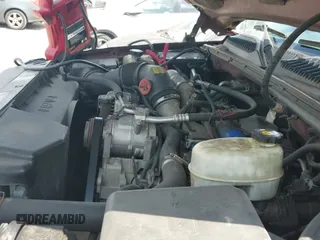 ✅ 2003 Chevrolet Silverado 2500HD LS • VIN: 1GCHC29183E114014 • Lot: 42917295. Wystawiony na IAAI z przebiegiem 360 118 mil. Bezpłatny archiwum sprzedaży aukcyjnych z USA i szczegółowy raport historii pojazdu na DreamBid. Zdjęcie 12.