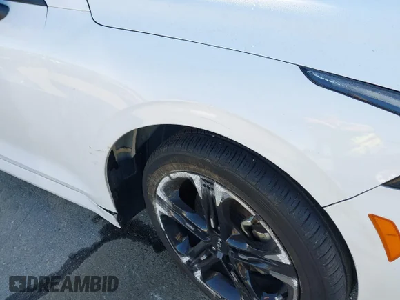 ✅ 2024 Kia K5 GT-Line • VIN: 5XXG64J20RG234235 • Lot: 43503256. Wystawiony na IAAI z przebiegiem 78 966 mil. Bezpłatny archiwum sprzedaży aukcyjnych z USA i szczegółowy raport historii pojazdu na DreamBid. Zdjęcie 6.
