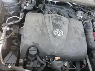 ✅ 2020 Toyota Highlander Limited • VIN: 5TDDZRBH3LS053680 • Lot: 85676345. Listed on Copart with 62,084 mi. Free auction sales archive from the USA and detailed vehicle history report at DreamBid. Image 16.