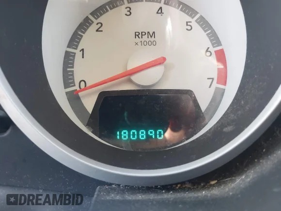 ✅ 2008 Dodge Grand Caravan SXT • VIN: 2D8HN54P98R706329 • Lot: 44360323. Wystawiony na IAAI z przebiegiem 180 890 mil. Bezpłatny archiwum sprzedaży aukcyjnych z USA i szczegółowy raport historii pojazdu na DreamBid. Zdjęcie 7.