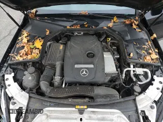 ✅ 2017 Mercedes-Benz C 300 • VIN: 55SWF4KB4HU210076 • Лот: 89823595. Опубликован ранее на Copart с пробегом 121 910 миль. Бесплатный доступ к архиву аукционных продаж из США и подробный отчёт об истории автомобиля на DreamBid. Изображение 13.