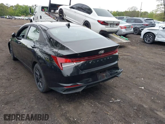 ✅ 2021 Hyundai Elantra SEL • VIN: 5NPLM4AG6MH020234 • Lot: 45102683. Wystawiony na IAAI z przebiegiem 38 881 mil. Bezpłatny archiwum sprzedaży aukcyjnych z USA i szczegółowy raport historii pojazdu na DreamBid. Zdjęcie 3.