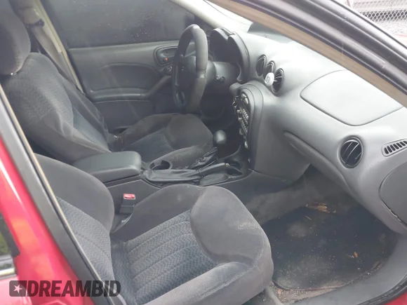 ✅ 2001 Pontiac Grand Am SE1 • VIN: 1G2NF52TX1M613704 • Lot: 42966293. Wystawiony na IAAI z przebiegiem 202 769 mil. Bezpłatny archiwum sprzedaży aukcyjnych z USA i szczegółowy raport historii pojazdu na DreamBid. Zdjęcie 5.