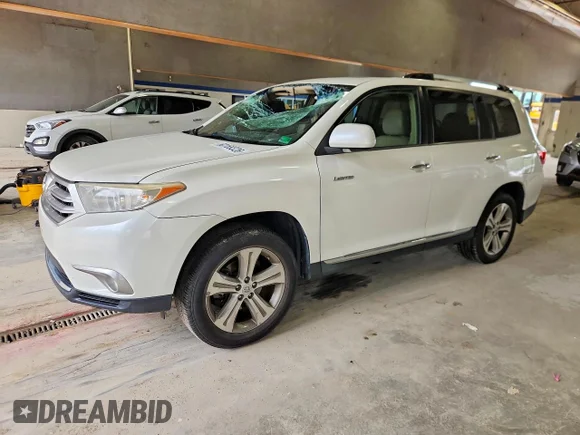 ✅ 2012 Toyota Highlander Limited • VIN: 5TDYK3EH9CS071230 • Lot: 60169326. Wystawiony na Copart z przebiegiem 202 675 mil. Bezpłatny archiwum sprzedaży aukcyjnych z USA i szczegółowy raport historii pojazdu na DreamBid. Zdjęcie 1.
