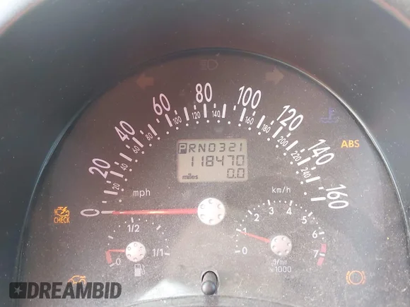 ✅ 2003 Volkswagen Beetle GLX • VIN: 3VWDD21C03M412640 • Lot: 42398718. Wystawiony na IAAI z przebiegiem 118 470 mil. Bezpłatny archiwum sprzedaży aukcyjnych z USA i szczegółowy raport historii pojazdu na DreamBid. Zdjęcie 7.