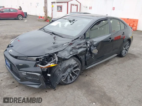 ✅ 2022 Toyota Corolla XSE • VIN: JTDT4MCE5NJ097214 • Lot: 44660531. Wystawiony na IAAI z przebiegiem 57 972 mil. Bezpłatny archiwum sprzedaży aukcyjnych z USA i szczegółowy raport historii pojazdu na DreamBid. Zdjęcie 2.