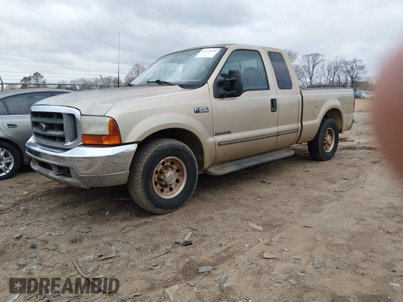 ✅ 2000 Ford F-250 XL • VIN: 1FTNX20F0YEE42180 • Lot: 44435059. Wystawiony na IAAI z przebiegiem 284 738 mil. Bezpłatny archiwum sprzedaży aukcyjnych z USA i szczegółowy raport historii pojazdu na DreamBid. Zdjęcie 2.