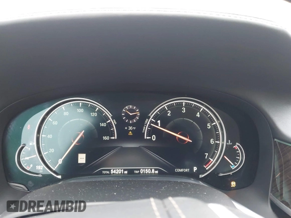 ✅ 2016 BMW 7 Series 750i xDrive • VIN: WBA7F2C51GG420333 • Lot: 44031223. Wystawiony na IAAI z przebiegiem 54 201 mil. Bezpłatny archiwum sprzedaży aukcyjnych z USA i szczegółowy raport historii pojazdu na DreamBid. Zdjęcie 7.