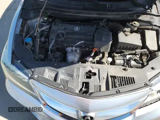 ✅ 2017 Acura ILX • VIN: 19UDE2F33HA013719 • Лот: 66309945. Опубликован ранее на Copart с пробегом 118 477 миль. Бесплатный доступ к архиву аукционных продаж из США и подробный отчёт об истории автомобиля на DreamBid. Изображение 15.