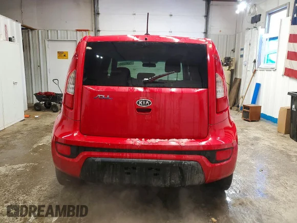 ✅ 2012 Kia Soul + • VIN: KNDJT2A63C7464809 • Lot: 79365255. Wystawiony na Copart z przebiegiem 259 007 mil. Bezpłatny archiwum sprzedaży aukcyjnych z USA i szczegółowy raport historii pojazdu na DreamBid. Zdjęcie 6.