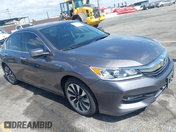 ✅ 2017 Honda Accord EX-L • VIN: JHMCR6F56HC000683 • Lot: 45243034. Wystawiony na IAAI z przebiegiem 177 071 mil. Bezpłatny archiwum sprzedaży aukcyjnych z USA i szczegółowy raport historii pojazdu na DreamBid. Zdjęcie 1.