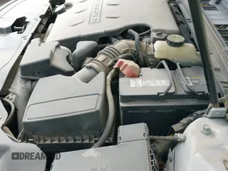 ✅ 2018 Lincoln Continental Premiere • VIN: 1LN6L9PKXJ5602434 • Lot: 42519437. Wystawiony na IAAI z przebiegiem 84 665 mil. Bezpłatny archiwum sprzedaży aukcyjnych z USA i szczegółowy raport historii pojazdu na DreamBid. Zdjęcie 20.