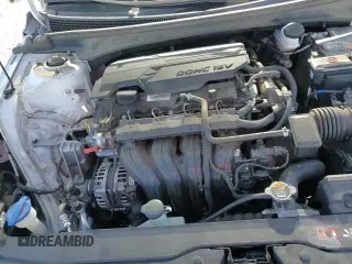 2021 Hyundai Elantra SEL z VIN 5NPLM4AG9MH001564, wystawiony jako Copart lot #90516475 z przebiegiem 43 660 mil mil oraz Szkoda całkowita • Salvage title. Historia ofert i sprzedaży dostępna na DreamBid. Obrazek 13.