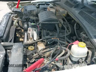 ✅ 2002 Jeep Liberty Limited • VIN: 1J4GL58K32W145911 • Lot: 42162631. Listed on IAAI with 213,446 mi. Free auction sales archive from the USA and detailed vehicle history report at DreamBid. Image 24.