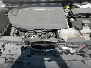 ✅ 2020 Jeep Cherokee Altitude • VIN: 1C4PJMLX8LD612973 • Lot: 54729785. Wystawiony na Copart z przebiegiem 12 772 mil. Bezpłatny archiwum sprzedaży aukcyjnych z USA i szczegółowy raport historii pojazdu na DreamBid. Zdjęcie 14.