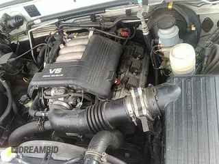 ✅ 1999 Isuzu Trooper S • VIN: JACDJ58XXX7904757 • Lot: 41730227. Listed on IAAI with 233,823 mi. Free auction sales archive from the USA and detailed vehicle history report at DreamBid. Image 12.