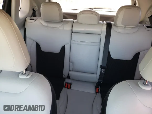 ✅ 2018 Jeep Compass Latitude • VIN: 3C4NJCBB6JT467947 • Lot: 36516903. Listed on Copart with 125,720 mi. Free auction sales archive from the USA and detailed vehicle history report at DreamBid. Image 10.