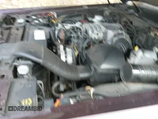 ✅ 1987 Lincoln Town Car • VIN: 1LNBM81F5HY704217 • Lot: 41855678. Listed on IAAI with 86,794 mi. Free auction sales archive from the USA and detailed vehicle history report at DreamBid. Image 18.