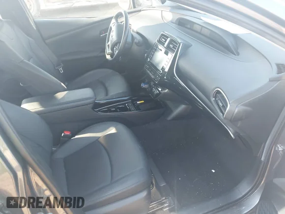 ✅ 2021 Toyota Prius LE • VIN: JTDL9MFU8M3028928 • Lot: 43099318. Wystawiony na IAAI z przebiegiem 72 833 mil. Bezpłatny archiwum sprzedaży aukcyjnych z USA i szczegółowy raport historii pojazdu na DreamBid. Zdjęcie 5.