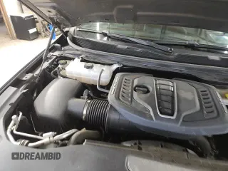 ✅ 2024 Jeep Grand Wagoneer Series II Obsidian • VIN: 1C4SJVFP4RS105407 • Lot: 69585125. Wystawiony na Copart z przebiegiem 56 837 mil. Bezpłatny archiwum sprzedaży aukcyjnych z USA i szczegółowy raport historii pojazdu na DreamBid. Zdjęcie 14.