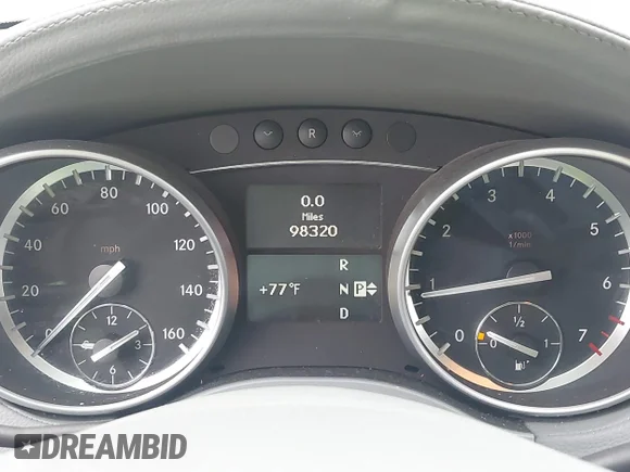 ✅ 2010 Mercedes-Benz GL 450 • VIN: 4JGBF7BE4AA538703 • Lot: 45189304. Wystawiony na IAAI z przebiegiem 98 320 mil. Bezpłatny archiwum sprzedaży aukcyjnych z USA i szczegółowy raport historii pojazdu na DreamBid. Zdjęcie 7.