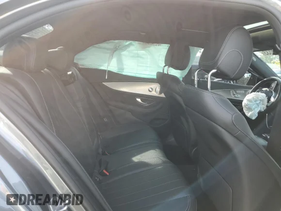 ✅ 2020 Mercedes-Benz E 350 • VIN: W1KZF8DB9LA825538 • Lot: 47044033. Wystawiony na Copart z przebiegiem 40 095 mil. Bezpłatny archiwum sprzedaży aukcyjnych z USA i szczegółowy raport historii pojazdu na DreamBid. Zdjęcie 10.