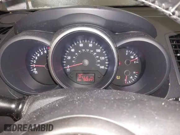 ✅ 2013 Kia Soul + • VIN: KNDJT2A60D7752904 • Lot: 44118851. Wystawiony na IAAI z przebiegiem 96 834 mil. Bezpłatny archiwum sprzedaży aukcyjnych z USA i szczegółowy raport historii pojazdu na DreamBid. Zdjęcie 7.