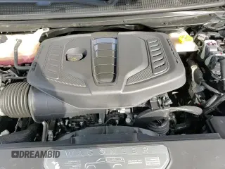 ✅ 2024 Jeep Wagoneer Series II • VIN: 1C4SJSBP1RS106082 • Lot: 85275785. Wystawiony na Copart z przebiegiem 9 476 mil. Bezpłatny archiwum sprzedaży aukcyjnych z USA i szczegółowy raport historii pojazdu na DreamBid. Zdjęcie 14.