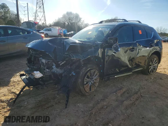 ✅ 2024 Mazda CX-5 Signature • VIN: JM3KFBXYXR0527501 • Lot: 78415175. Wystawiony na Copart z przebiegiem 10 234 mil. Bezpłatny archiwum sprzedaży aukcyjnych z USA i szczegółowy raport historii pojazdu na DreamBid. Zdjęcie 1.