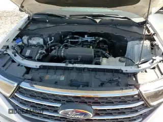 ✅ 2023 Ford Explorer XLT • VIN: 1FMSK7DH4PGB32963 • Lot: 84272525. Wystawiony na Copart z przebiegiem 18 793 mil. Bezpłatny archiwum sprzedaży aukcyjnych z USA i szczegółowy raport historii pojazdu na DreamBid. Zdjęcie 14.