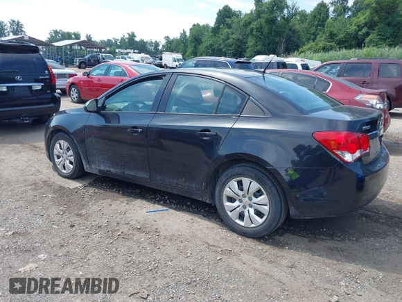 ✅ 2014 Chevrolet Cruze LS • VIN: 1G1PB5SH1E7130630 • Lot: 42630728. Wystawiony na IAAI z przebiegiem 142 717 mil. Bezpłatny archiwum sprzedaży aukcyjnych z USA i szczegółowy raport historii pojazdu na DreamBid. Zdjęcie 3.