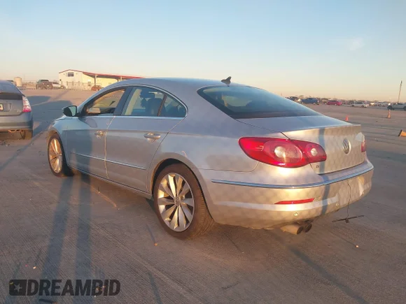 ✅ 2010 Volkswagen CC • VIN: WVWEU7AN5AE536668 • Lot: 43904831. Wystawiony na IAAI z przebiegiem 111 807 mil. Bezpłatny archiwum sprzedaży aukcyjnych z USA i szczegółowy raport historii pojazdu na DreamBid. Zdjęcie 3.