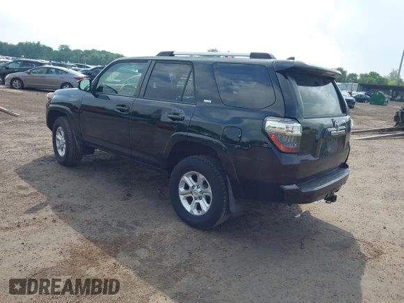 ✅ 2019 Toyota 4Runner SR5 Premium • VIN: JTEZU5JR7K5197238 • Lot: 45261596. Wystawiony na IAAI z przebiegiem 90 223 mil. Bezpłatny archiwum sprzedaży aukcyjnych z USA i szczegółowy raport historii pojazdu na DreamBid. Zdjęcie 3.