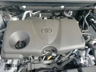 ✅ 2024 Toyota RAV4 XLE • VIN: 2T3P1RFV2RC473976 • Лот: 90056215. Опубликован ранее на Copart с пробегом 7 697 миль. Бесплатный доступ к архиву аукционных продаж из США и подробный отчёт об истории автомобиля на DreamBid. Изображение 15.