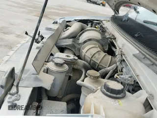 ✅ 2012 Ford Econoline Cargo Recreational • VIN: 1FTNE2EL6CDA07313 • Lot: 43181497. Wystawiony na IAAI z przebiegiem 227 757 mil. Bezpłatny archiwum sprzedaży aukcyjnych z USA i szczegółowy raport historii pojazdu na DreamBid. Zdjęcie 20.