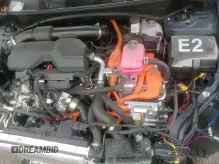 ✅ 2025 Kia Sportage SX-Prestige • VIN: KNDPXCDG3S7231195 • Lot: 82740695. Listed on Copart with 7,328 mi. Free auction sales archive from the USA and detailed vehicle history report at DreamBid. Image 14.