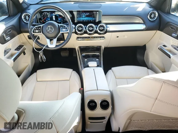 ✅ 2021 Mercedes-Benz GLB 250 • VIN: W1N4M4GB8MW086903 • Lot: 86993314. Wystawiony na Copart z przebiegiem 39 035 mil. Bezpłatny archiwum sprzedaży aukcyjnych z USA i szczegółowy raport historii pojazdu na DreamBid. Zdjęcie 8.