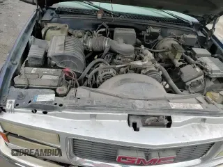 ✅ 1997 GMC Suburban • VIN: 1GKFK16R3VJ761305 • Lot: 85785574. Wystawiony na Copart z przebiegiem 269 721 mil. Bezpłatny archiwum sprzedaży aukcyjnych z USA i szczegółowy raport historii pojazdu na DreamBid. Zdjęcie 14.