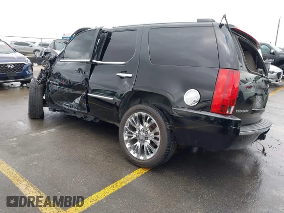✅ 2007 Cadillac Escalade • VIN: 1GYFK63837R342566 • Lot: 44289548. Wystawiony na IAAI z przebiegiem Nie podano. Bezpłatny archiwum sprzedaży aukcyjnych z USA i szczegółowy raport historii pojazdu na DreamBid. Zdjęcie 3.