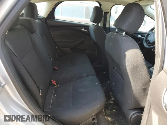 ✅ 2016 Ford Focus SE • VIN: 1FADP3K26GL345531 • Лот: 74673264. Опубликован ранее на Copart с пробегом Не указан. Бесплатный доступ к архиву аукционных продаж из США и подробный отчёт об истории автомобиля на DreamBid. Изображение 10.