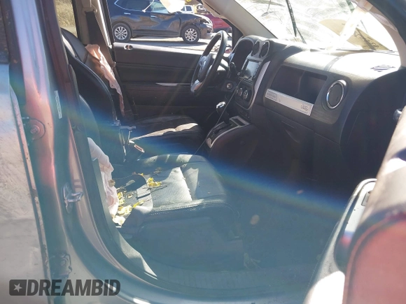 ✅ 2016 Jeep Compass Latitude • VIN: 1C4NJDEB6GD739395 • Lot: 43457364. Listed on IAAI with 80,428 mi. Free auction sales archive from the USA and detailed vehicle history report at DreamBid. Image 5.